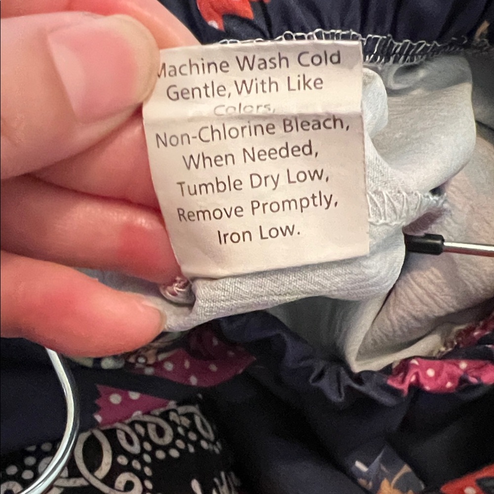 #1032+ Colorful Floral Patterned Pants - Picture 5 of 11